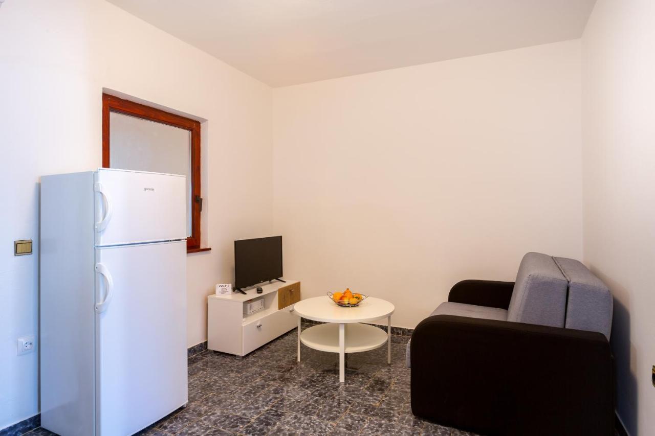 Aleksic Apartment เมดูลิน ภายนอก รูปภาพ