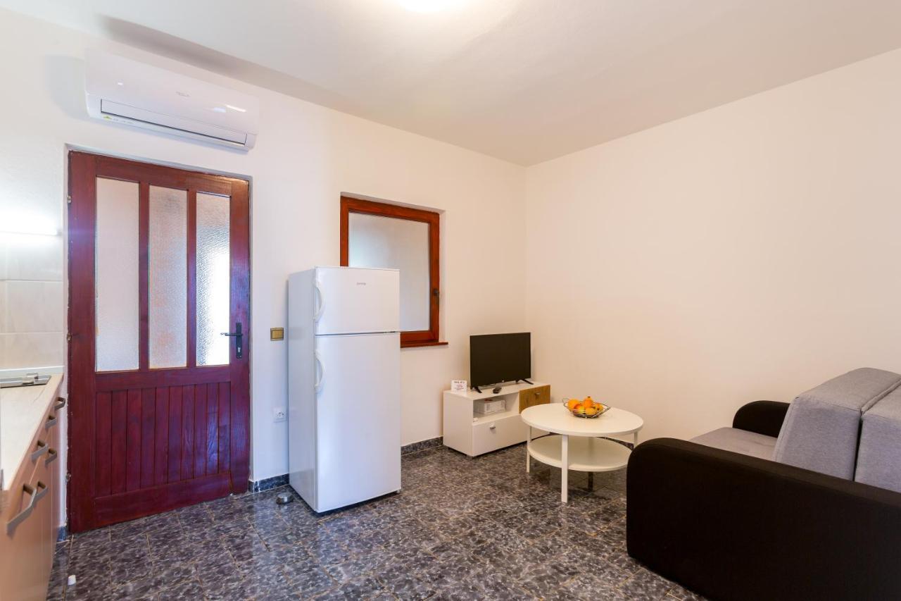 Aleksic Apartment เมดูลิน ภายนอก รูปภาพ